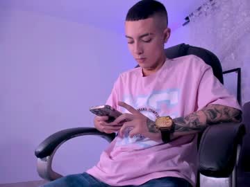 Dereck_Boyy_ Chaturbate stream image from April 12, 2026