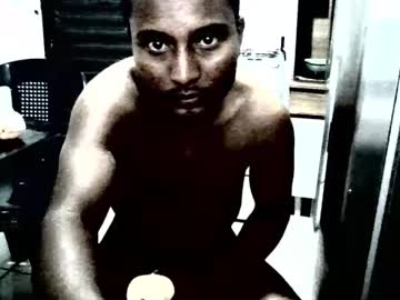 Garoto_262 Chaturbate stream image from April 12, 2026