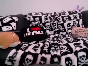 Wutzurfavscrymovie Chaturbate stream image from April 12, 2026