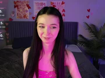 Jessicaluxe Chaturbate stream image from April 12, 2026