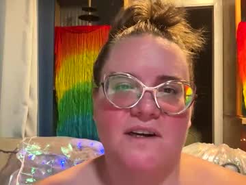 Harlequincurve Chaturbate stream image from April 12, 2026