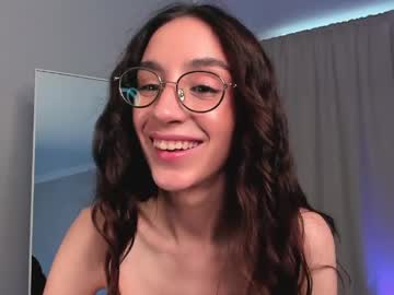 Smart_Eliz Chaturbate stream image from April 12, 2026