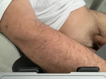 Johan63461 Chaturbate stream image from April 12, 2026