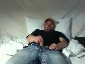Hardandready119 Chaturbate stream image from April 12, 2026