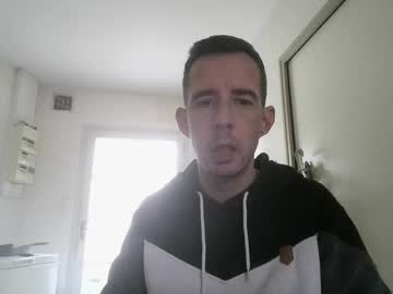 Jin16000 Chaturbate stream image from April 12, 2026