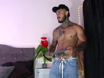 John_And_Louis Chaturbate stream image from April 12, 2026