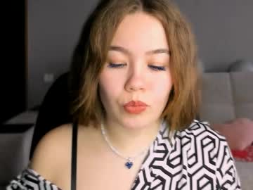 Sara_Kox Chaturbate stream image from April 12, 2026