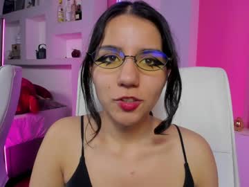 Hollypeach_ Chaturbate stream image from April 12, 2026