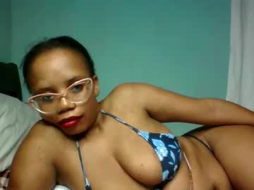 Pretty_Zara Chaturbate stream image from April 12, 2026