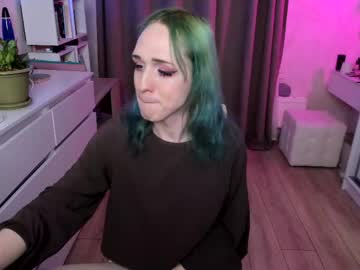Whoalexxa Chaturbate stream image from April 12, 2026