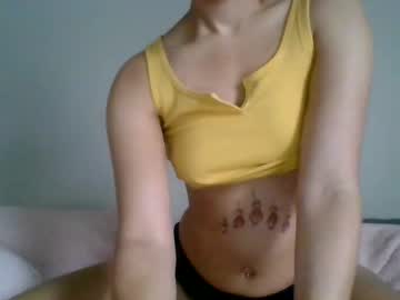 Babybambi333 Chaturbate stream image from April 12, 2026