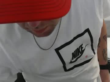 Mrwagz420 Chaturbate stream image from April 12, 2026