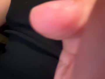 Tzinny614 Chaturbate stream image from April 13, 2026
