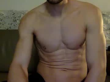 Xyandr1 Chaturbate stream image from April 13, 2026
