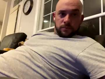 Jbills910910 Chaturbate stream image from April 13, 2026
