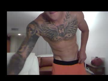 Henrydesanti Chaturbate stream image from April 13, 2026