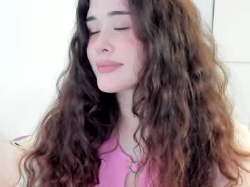 Chloeblisss Chaturbate stream image from April 13, 2026