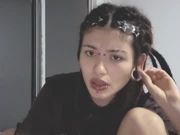 Giulietta_Mon Chaturbate stream image from April 13, 2026