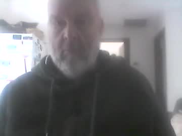 Squirting_Daddy Chaturbate stream image from April 13, 2026