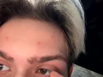 Skibatryanka Chaturbate stream image from April 13, 2026