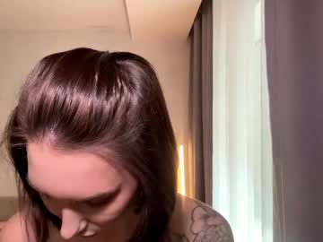 Waiauyong Chaturbate stream image from April 13, 2026