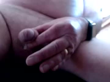 Hugs6463 Chaturbate stream image from April 13, 2026