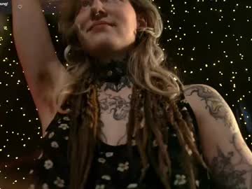 Littlespacemouse Chaturbate stream image from April 13, 2026
