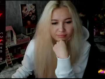 Nigo_Nika Chaturbate stream image from April 13, 2026