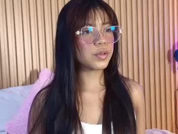 Emily_Sweett12 Chaturbate stream image from April 13, 2026