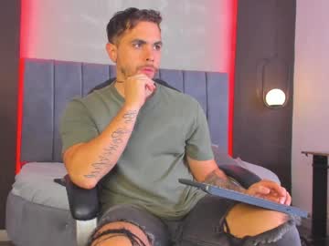 Liam_Walk Chaturbate stream image from April 13, 2026