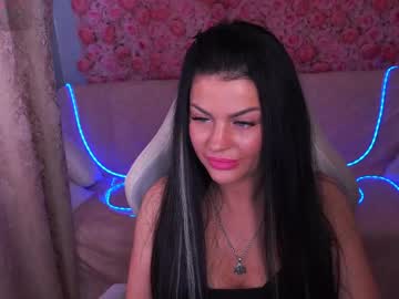 Blackfoxyyyy Chaturbate stream image from April 13, 2026