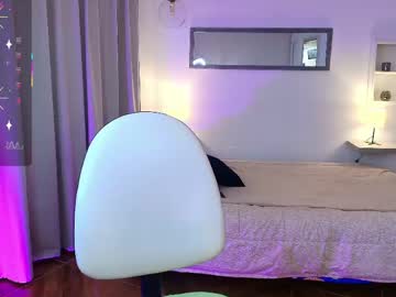 Dina_Ellis Chaturbate stream image from April 13, 2026