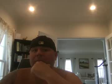 Grubsneak Chaturbate stream image from April 13, 2026