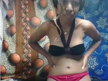 Honey00069 Chaturbate stream image from April 13, 2026