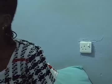 Petite_Bella21 Chaturbate stream image from April 13, 2026
