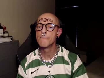 Skinbastard Chaturbate stream image from April 13, 2026