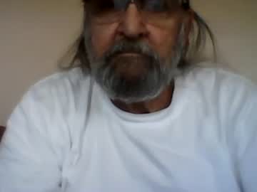 1valentine Chaturbate stream image from April 13, 2026