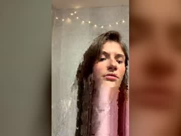 Mayrollinss Chaturbate stream image from April 13, 2026