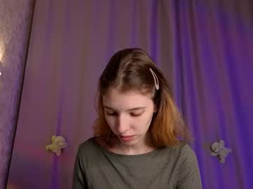 Tinybun Chaturbate stream image from April 13, 2026
