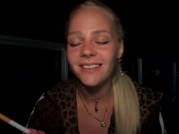Xkatanakiki Chaturbate stream image from April 13, 2026