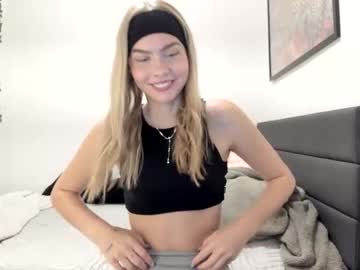 Ariah_Is_Blonde Chaturbate stream image from April 13, 2026