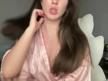 Delanceydavenport Chaturbate stream image from April 13, 2026
