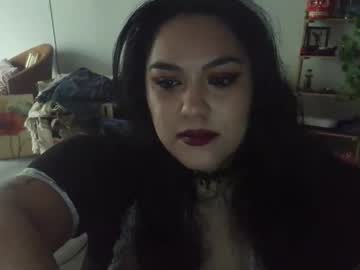 Gloriagore Chaturbate stream image from April 13, 2026