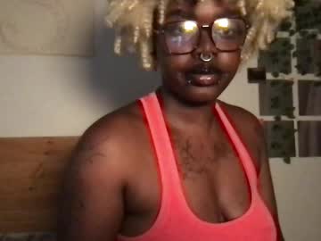 Exchochambers Chaturbate stream image from April 13, 2026
