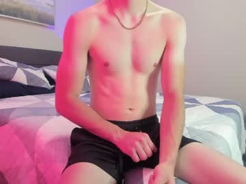 Whosthatguy71 Chaturbate stream image from April 13, 2026