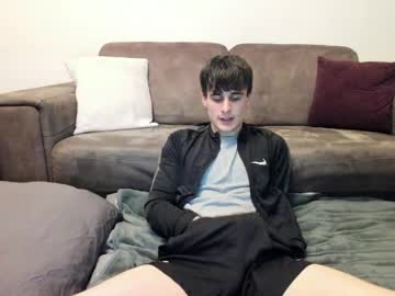 Skinnyguywithbigd Chaturbate stream image from April 14, 2026