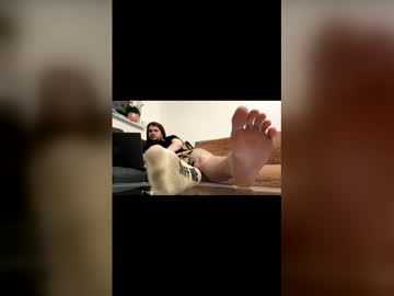 Mikeyotter_ Chaturbate stream image from April 14, 2026