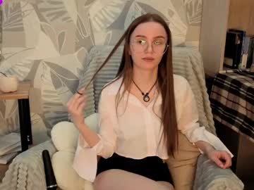 Lorettedarsi Chaturbate stream image from April 14, 2026