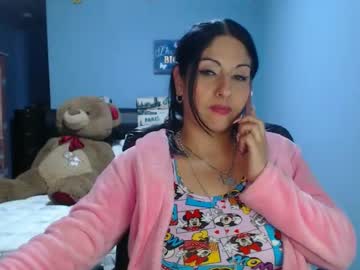 Sahotlove1 Chaturbate stream image from April 14, 2026