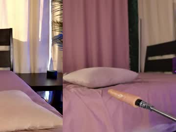 Webpetite Chaturbate stream image from April 14, 2026